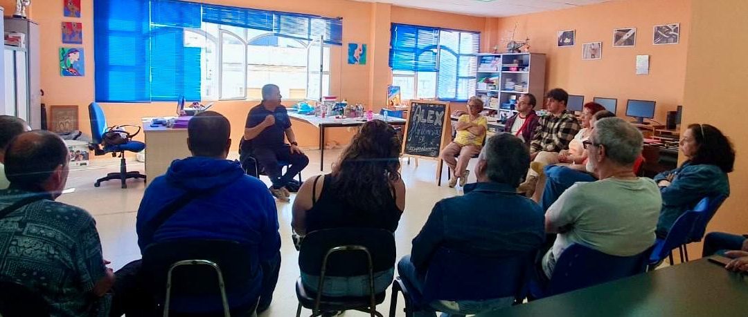 ÁLEX FLORENSA CONMUEVE EN AFEMEN ALGECIRAS CON SU TESTIMONIO SOBRE LA SUPERACIÓN DE LAS ADICCIONES