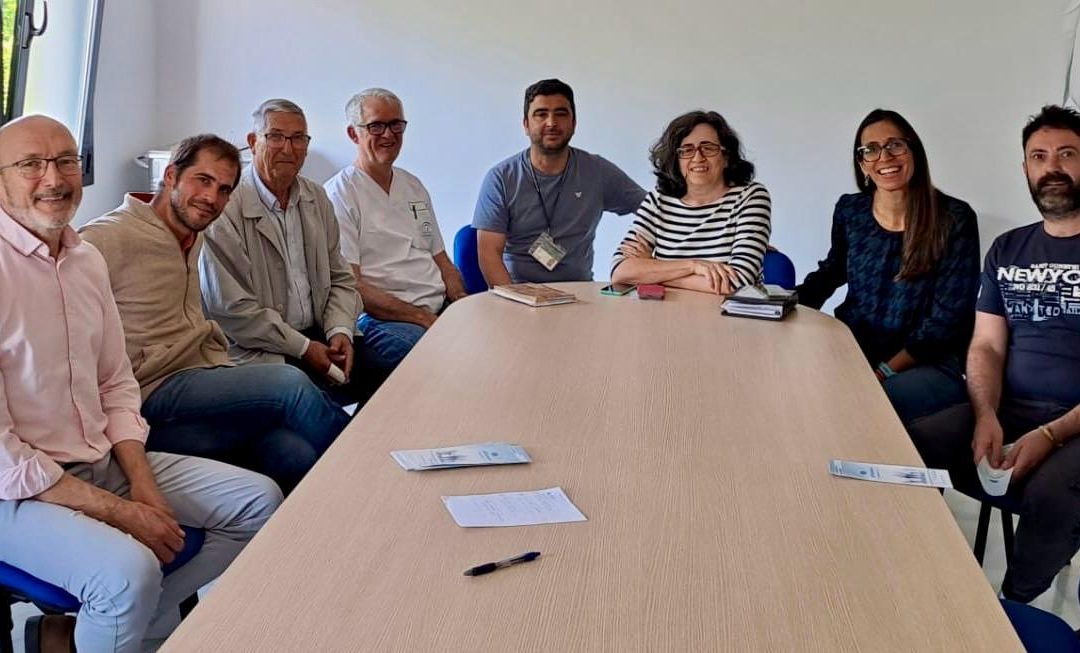 FAMILIARES Y USUARIOS DE TREBUJENA SOLICITAN A AFEMEN LA PUESTA EN MARCHA DE SUS PROGRAMAS EN LA LOCALIDAD