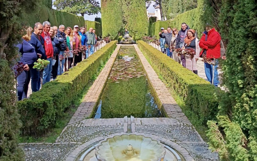MIEMBROS DE AFEMEN DISFRUTAN DE UN VIAJE CULTURAL A GRANADA