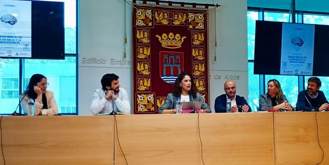 AFEMEN ARCOS CONTRIBUYE A LA ORGANIZACIÓN DE LA PRIMERA JORNADA SOBRE SALUD MENTAL INFANTO-JUVENIL
