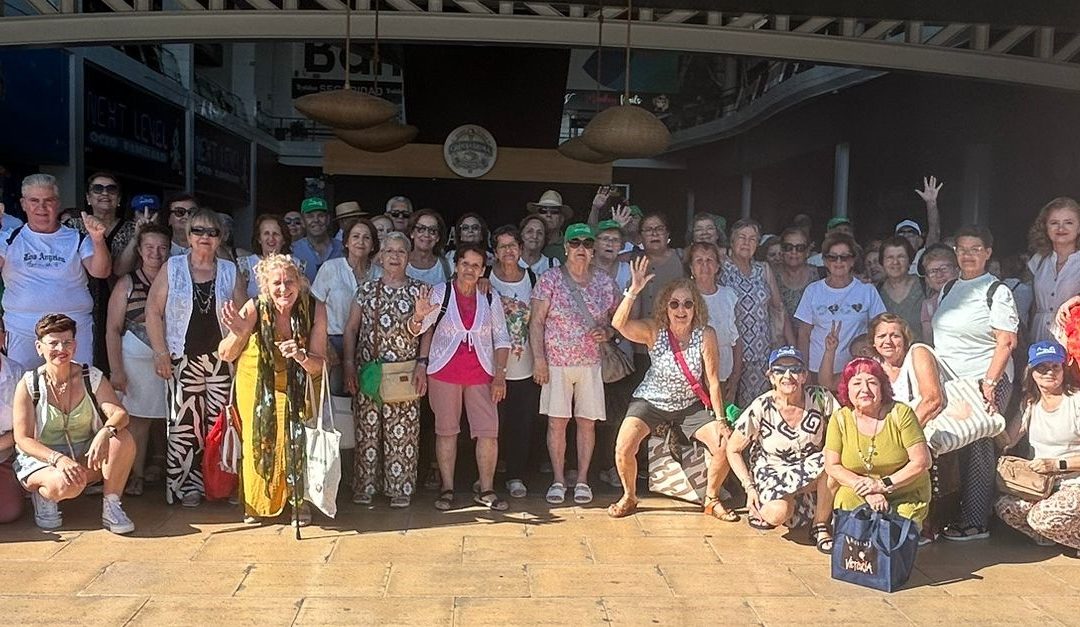 JORNADA DE CONVIVENCIA Y BIENVENIDA AL VERANO DE AFEMEN VILLAMARTÍN CON APOYO MUNICIPAL