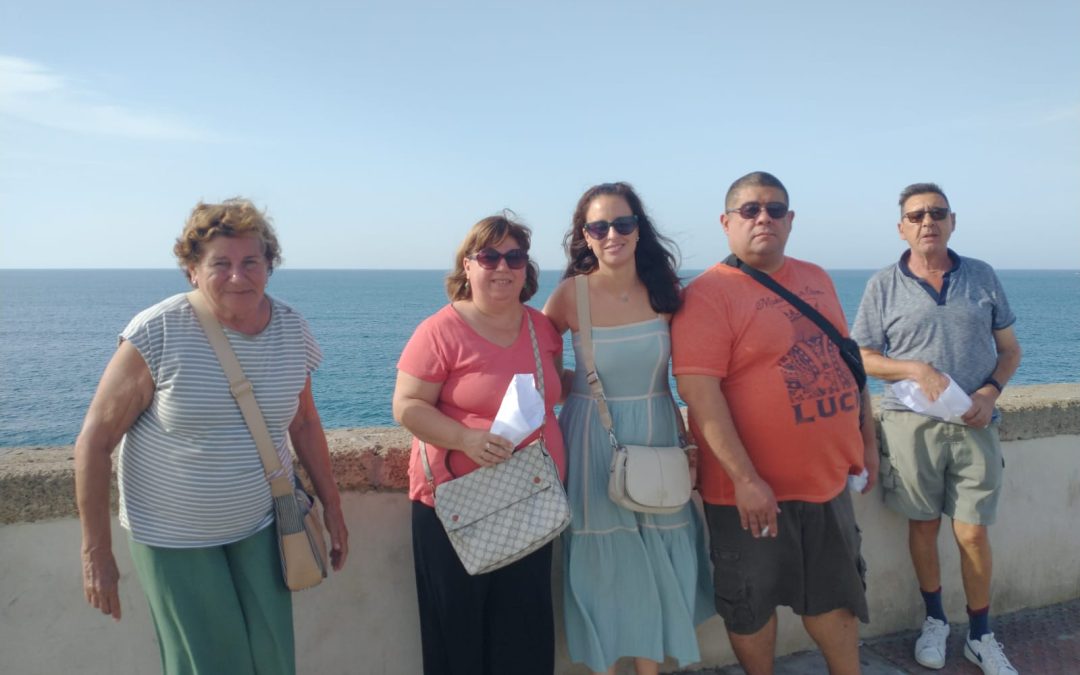 AFEMEN ROTA COMPARTE UNA JORNADA DE CONVIVENCIA Y OCIO ENTRE ROTA Y CÁDIZ