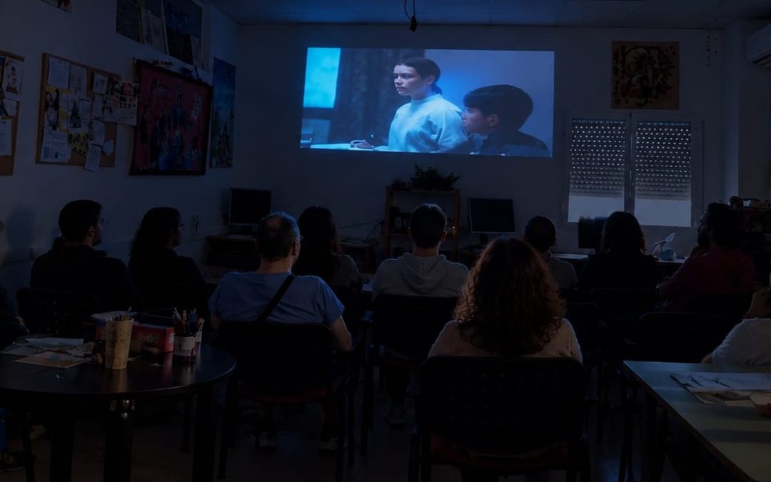 AFEMEN SAN FERNANDO DISFRUTA DE UNA NUEVA SESIÓN DE CINEFÓRUM CON LA PELÍCULA INCONTROLABLE